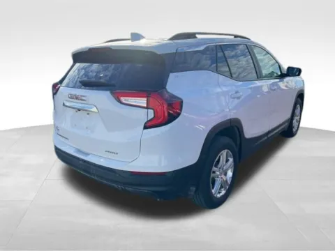 More photos of 2024 GMC Terrain SLE at Gregg Young Toyota of Ottumwa, IA