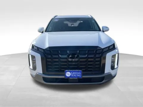 Another view of 2024 Hyundai Palisade Limited for sale in Ottumwa, IA at Gregg Young Toyota of Ottumwa