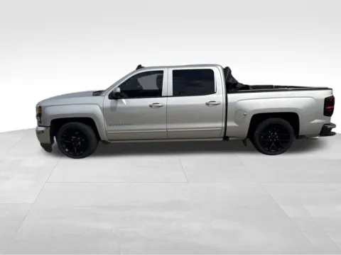 Another view of 2018 Chevrolet Silverado 1500 LT for sale in Ottumwa, IA at Gregg Young Toyota of Ottumwa