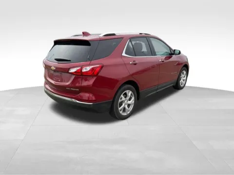 More photos of 2021 Chevrolet Equinox Premier at Gregg Young Toyota of Ottumwa, IA