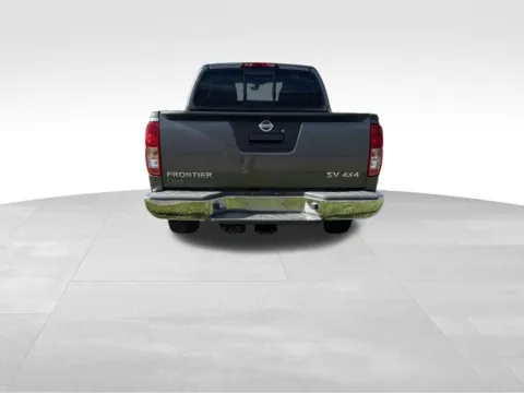 More photos of 2016 Nissan Frontier SV at Gregg Young Toyota of Ottumwa, IA