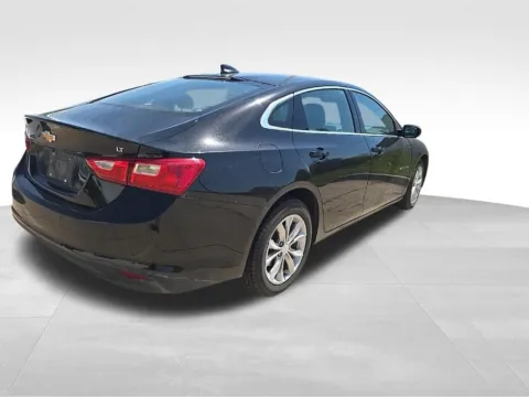 More photos of 2025 Chevrolet Malibu LT at Gregg Young Toyota of Ottumwa, IA