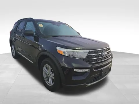 More photos of 2024 Ford Explorer XLT at Gregg Young Toyota of Ottumwa, IA