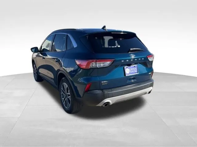 2020 Ford Escape SEL photo 2