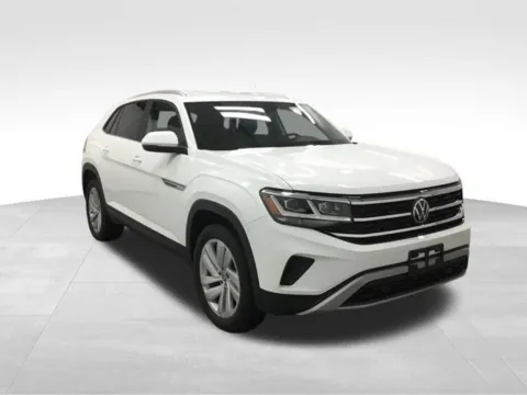 Another view of 2023 Volkswagen Atlas Cross Sport 2.0T SE w/Technology for sale in Ottumwa, IA at Gregg Young Toyota of Ottumwa