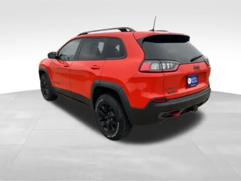 More photos of 2021 Jeep Cherokee Trailhawk at Gregg Young Toyota of Ottumwa, IA