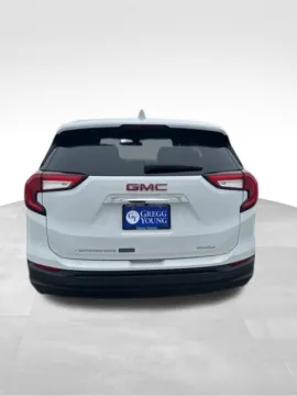 More photos of 2024 GMC Terrain SLE at Gregg Young Toyota of Ottumwa, IA