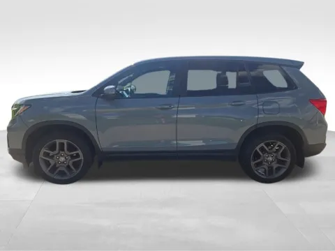 Photos of 2023 Honda Passport EX-L for sale in Ottumwa, IA at Gregg Young Toyota of Ottumwa
