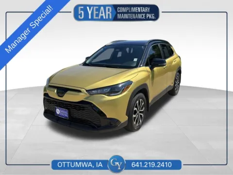 Black 2023 Toyota Corolla Cross Hybrid SE for sale in Ottumwa, IA