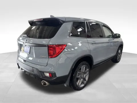 More photos of 2023 Honda Passport EX-L at Gregg Young Toyota of Ottumwa, IA