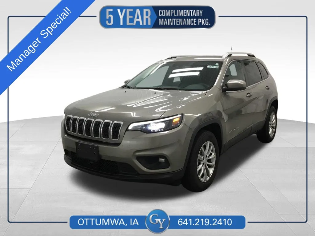 Brown 2021 Jeep Cherokee Latitude Lux for sale in Ottumwa, IA