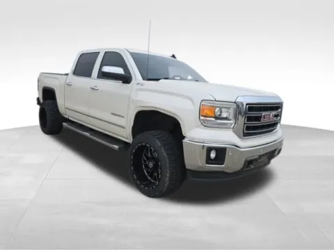 More photos of 2015 GMC Sierra 1500 SLT at Gregg Young Toyota of Ottumwa, IA