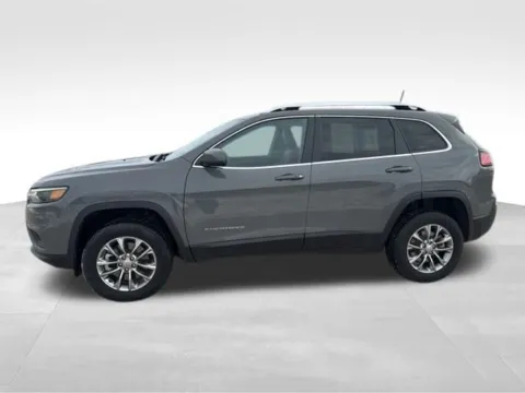 Another view of 2021 Jeep Cherokee Latitude Lux for sale in Ottumwa, IA at Gregg Young Toyota of Ottumwa