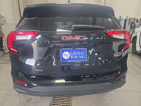 More photos of 2023 GMC Terrain SLT at Gregg Young Toyota of Ottumwa, IA