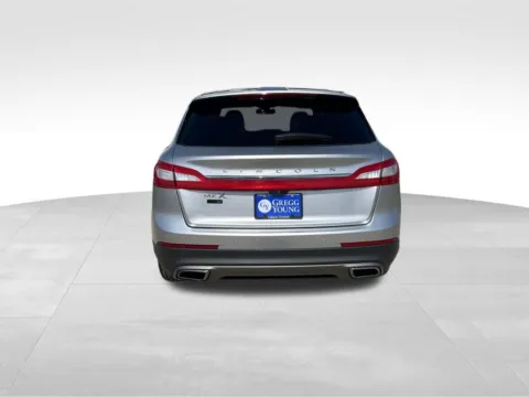 More photos of 2016 Lincoln MKX Reserve at Gregg Young Toyota of Ottumwa, IA