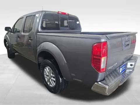 More photos of 2016 Nissan Frontier SV at Gregg Young Toyota of Ottumwa, IA