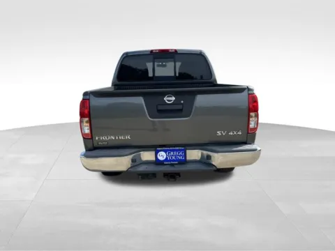 More photos of 2016 Nissan Frontier SV at Gregg Young Toyota of Ottumwa, IA
