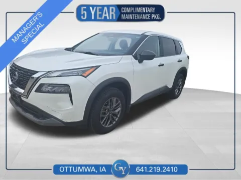 White 2023 Nissan Rogue S for sale in Ottumwa, IA