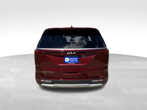More photos of 2022 Kia Carnival LXS at Gregg Young Toyota of Ottumwa, IA
