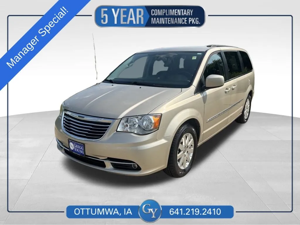 2016 Chrysler Town & Country Touring for sale in Ottumwa, IA