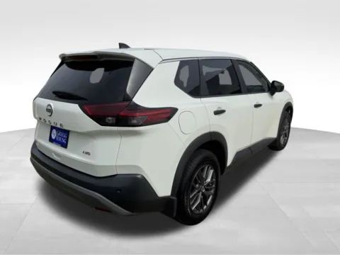 More photos of 2023 Nissan Rogue S at Gregg Young Toyota of Ottumwa, IA