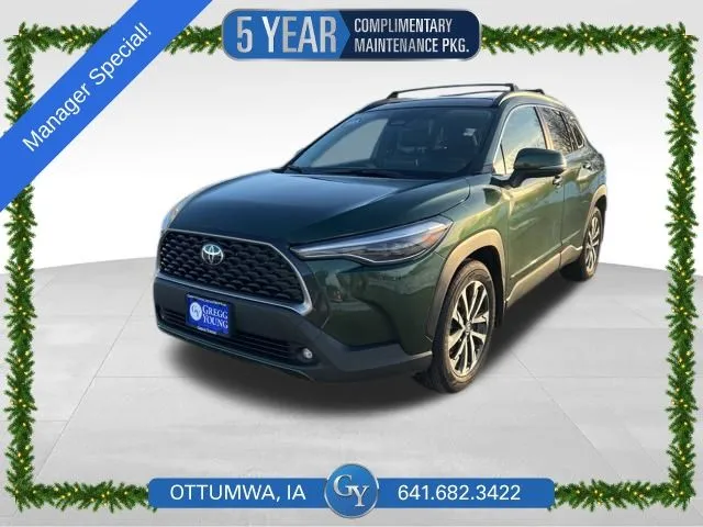 Green 2024 Toyota Corolla Cross XLE for sale in Ottumwa, IA