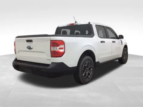 More photos of 2024 Ford Maverick XLT at Gregg Young Toyota of Ottumwa, IA