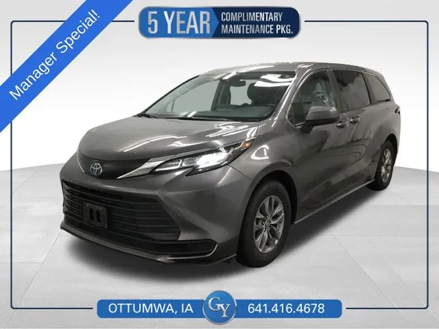 2023 Toyota Sienna LE for sale in Ottumwa, IA