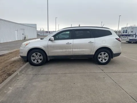 Photos of 2014 Chevrolet Traverse 2LT for sale in Ottumwa, IA at Gregg Young Toyota of Ottumwa