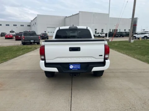 More photos of 2019 Toyota Tacoma TRD Off-Road at Gregg Young Toyota of Ottumwa, IA