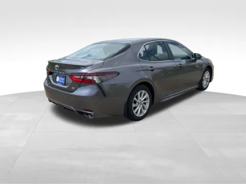 More photos of 2024 Toyota Camry SE at Gregg Young Toyota of Ottumwa, IA