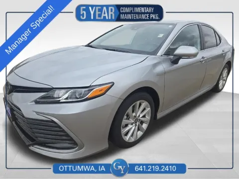 Silver 2024 Toyota Camry LE for sale in Ottumwa, IA