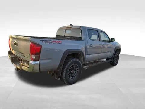 More photos of 2019 Toyota Tacoma TRD Off-Road at Gregg Young Toyota of Ottumwa, IA