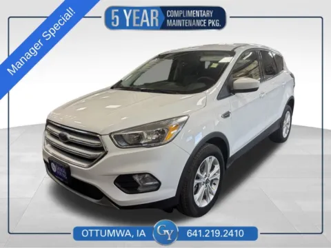 White 2019 Ford Escape SE for sale in Ottumwa, IA