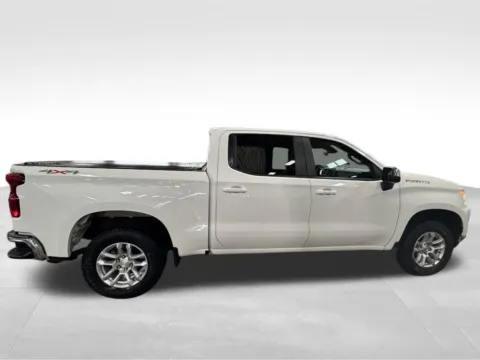 More photos of 2022 Chevrolet Silverado 1500 LT at Gregg Young Toyota of Ottumwa, IA