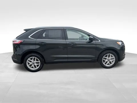 More photos of 2022 Ford Edge SEL at Gregg Young Toyota of Ottumwa, IA