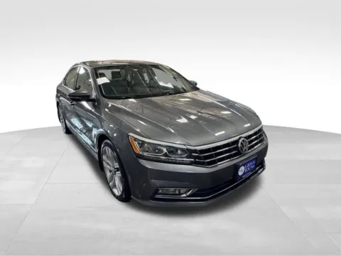 More photos of 2017 Volkswagen Passat 1.8T SE at Gregg Young Toyota of Ottumwa, IA