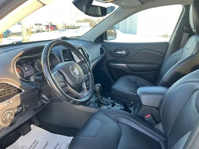 2019 Jeep Cherokee Limited photo 4