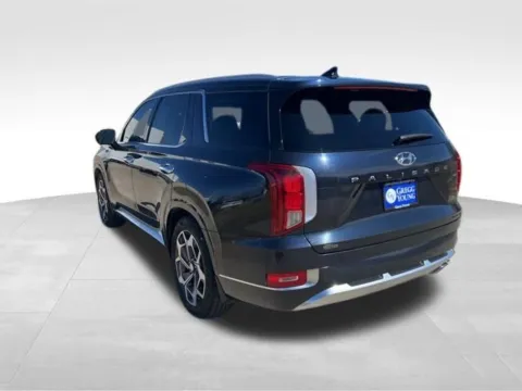 More photos of 2021 Hyundai Palisade Calligraphy at Gregg Young Toyota of Ottumwa, IA