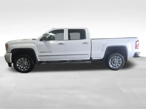 Another view of 2018 GMC Sierra 2500HD Denali for sale in Ottumwa, IA at Gregg Young Toyota of Ottumwa