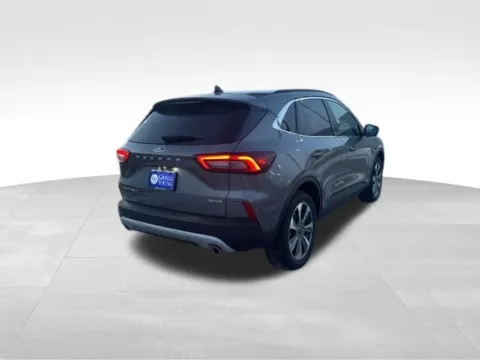 More photos of 2024 Ford Escape Platinum at Gregg Young Toyota of Ottumwa, IA