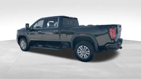 More photos of 2020 GMC Sierra 2500HD Denali at Gregg Young Toyota of Ottumwa, IA
