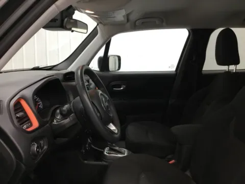 More photos of 2019 Jeep Renegade Sport at Gregg Young Toyota of Ottumwa, IA