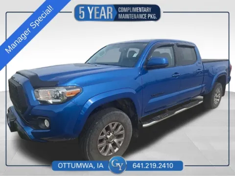 Blue 2017 Toyota Tacoma SR5 for sale in Ottumwa, IA