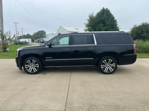 More photos of 2018 GMC Yukon XL Denali at Gregg Young Toyota of Ottumwa, IA