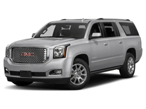 Black 2018 GMC Yukon XL Denali for sale in Ottumwa, IA