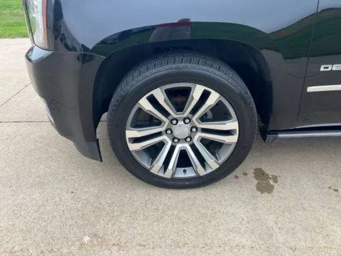 Another view of 2018 GMC Yukon XL Denali for sale in Ottumwa, IA at Gregg Young Toyota of Ottumwa