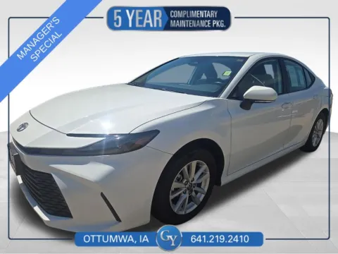 White 2025 Toyota Camry LE for sale in Ottumwa, IA