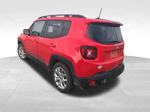 Another view of 2018 Jeep Renegade Latitude for sale in Ottumwa, IA at Gregg Young Toyota of Ottumwa