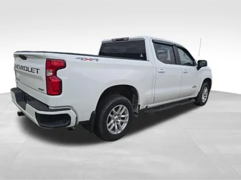 More photos of 2019 Chevrolet Silverado 1500 RST at Gregg Young Toyota of Ottumwa, IA